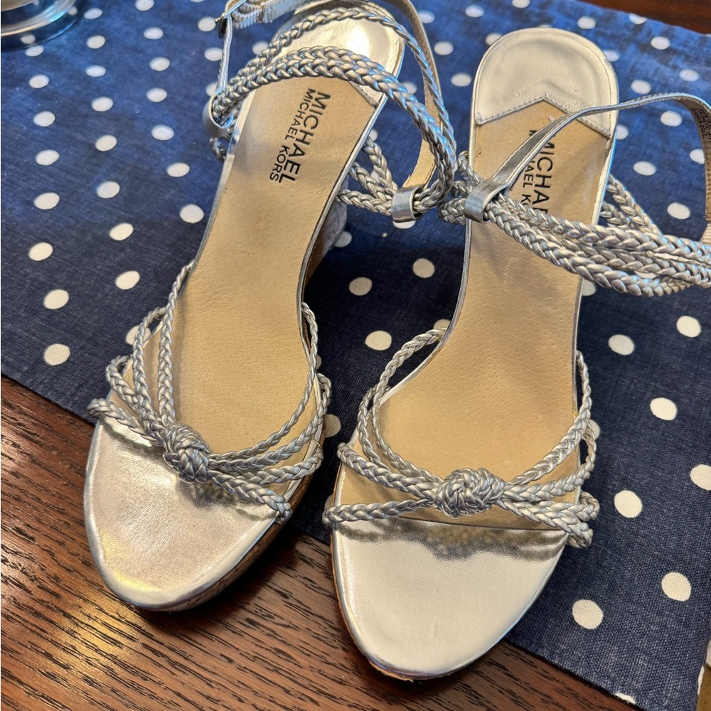 Michael Kors Metallic Silver Braided Sandals Size 100med